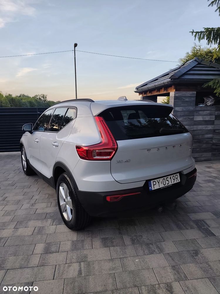 Volvo XC 40 T2 Essential - 2