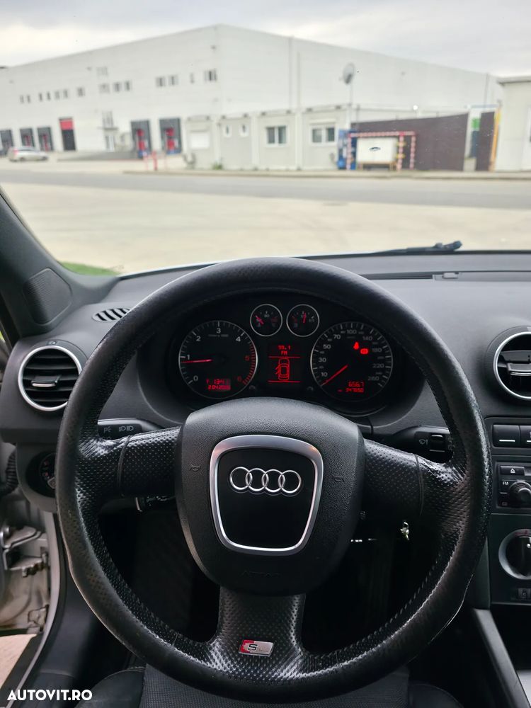 Audi A3 2.0 TDI ack S line Sportpaket plus - 14