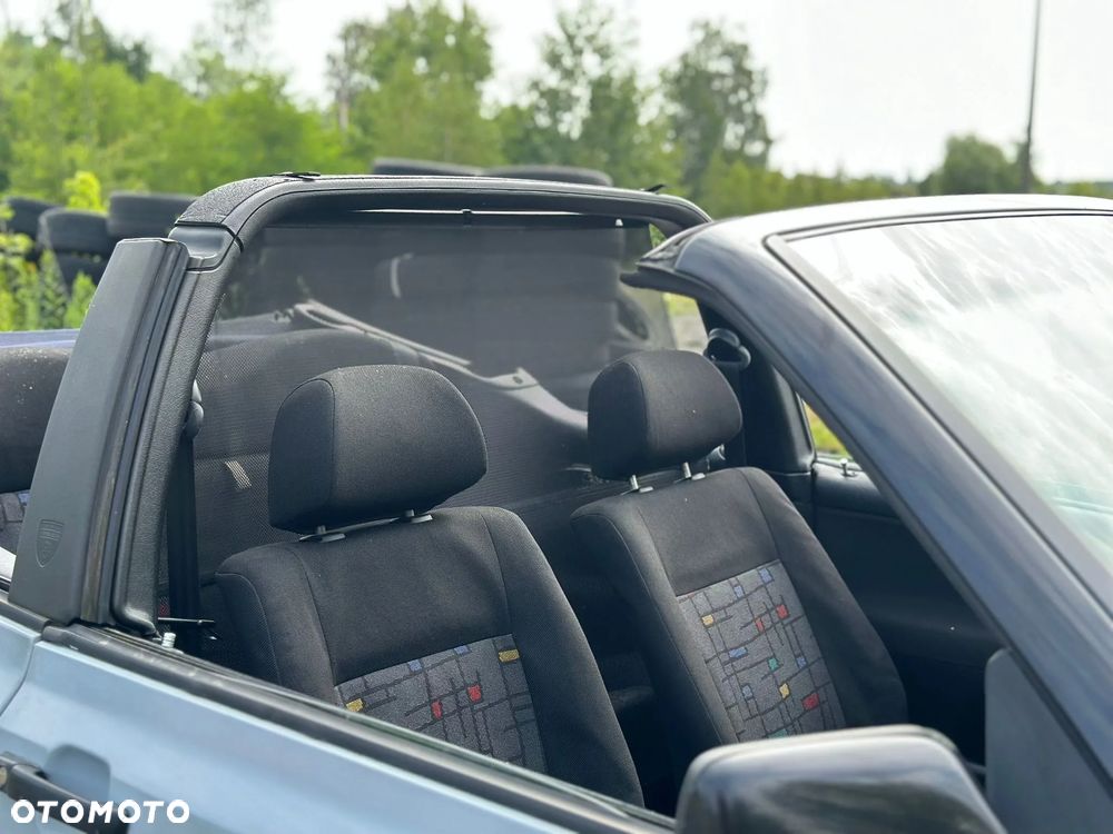 Volkswagen Golf 1.8 GT - 8