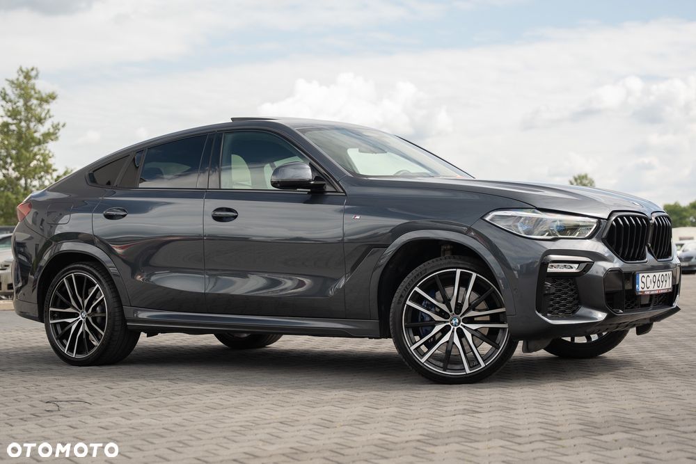 BMW X6 xDrive40d mHEV - 8
