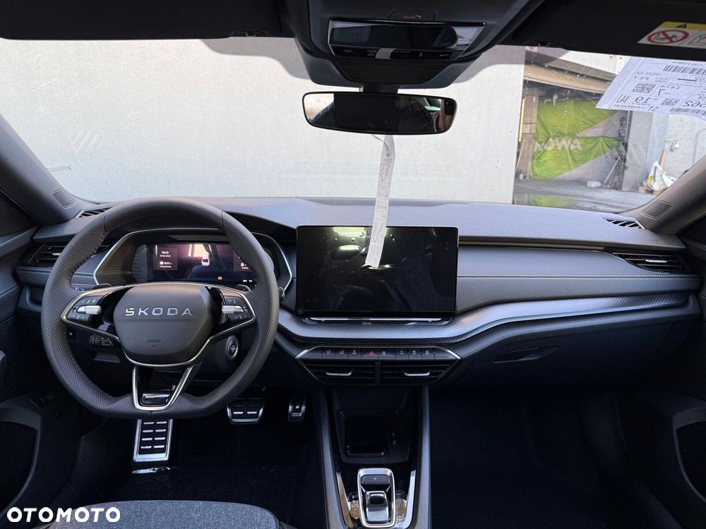 Skoda Octavia 1.5 TSI mHEV Sportline DSG - 10