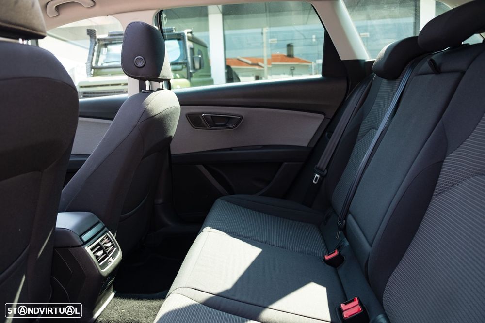 SEAT Leon 1.6 TDI Style S/S - 34
