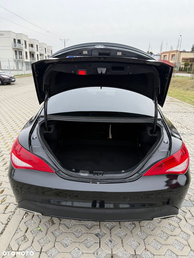 Mercedes-Benz CLA 250 7G-DCT Sport - 25
