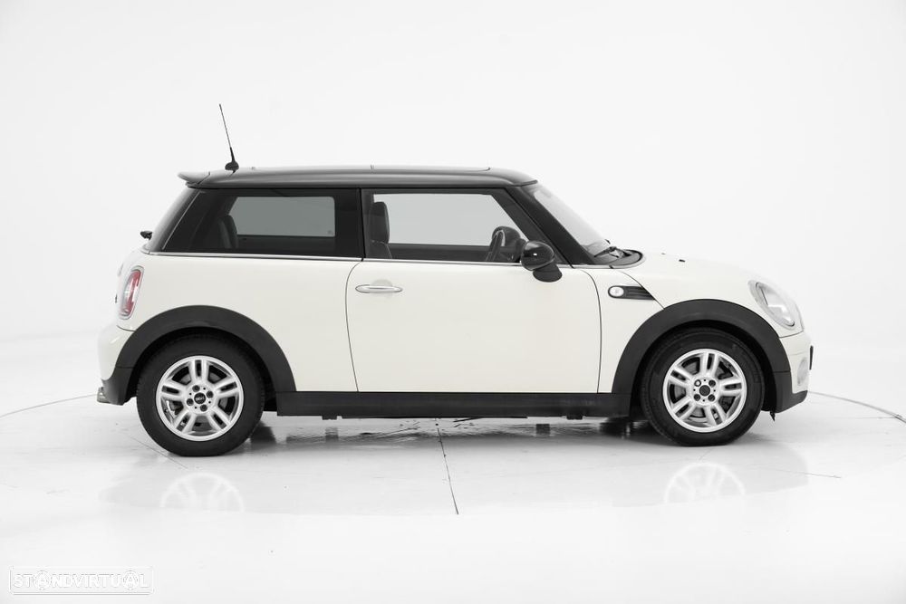 MINI 3 Portas - 3