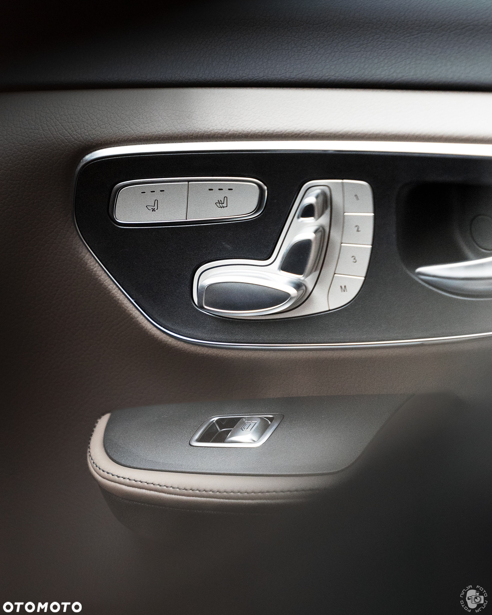 Mercedes-Benz Klasa V 300 d 9G-Tronic Exclusive (ekstra d³) - 22