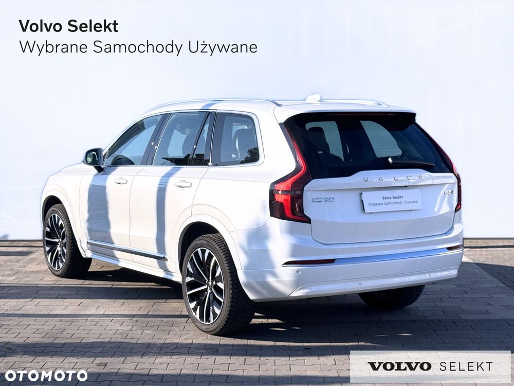Volvo XC 90 - 7