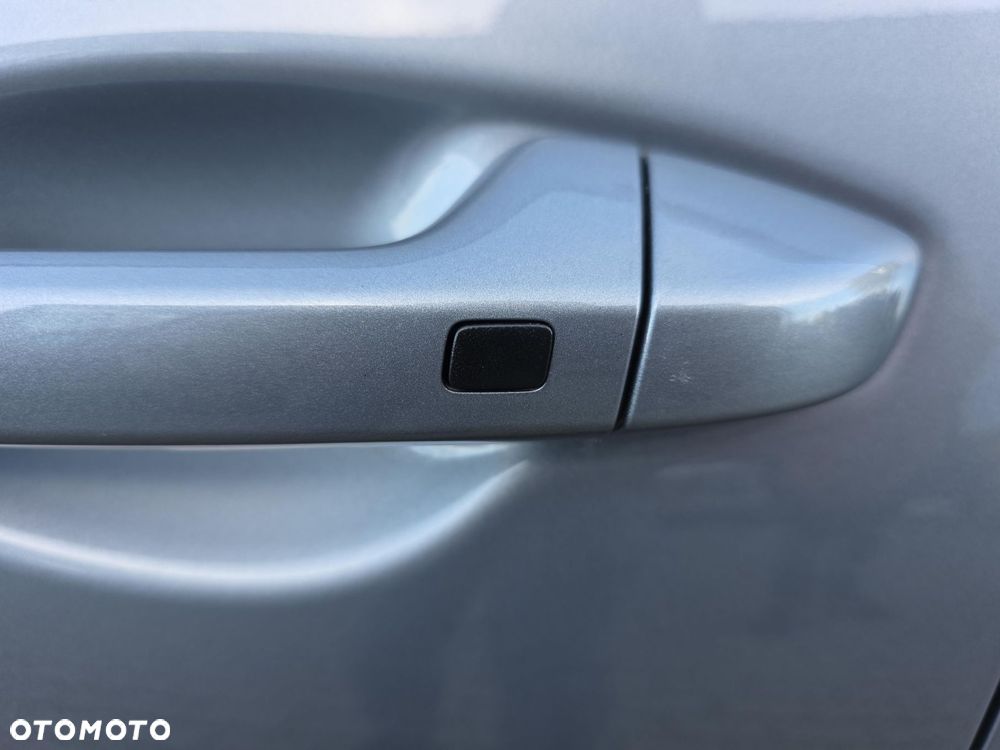 Kia XCeed 1.5 T-GDI Business Line DCT - 35