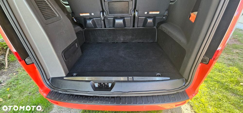 Ford Tourneo Custom - 20