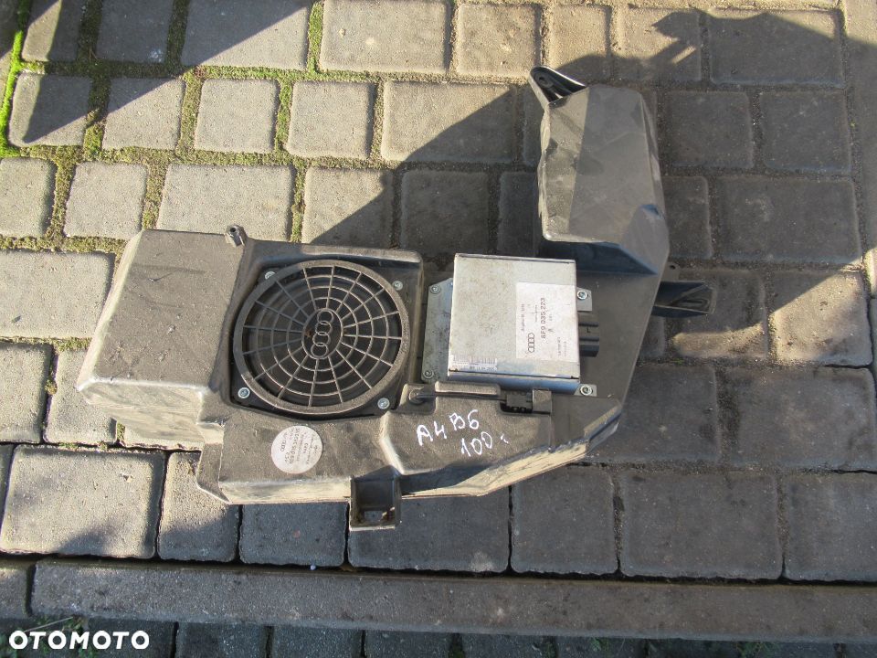 SUBWOOFER WZMACNIACZ GŁOŚNIK AUDI A4B6 8E9035223 - 1