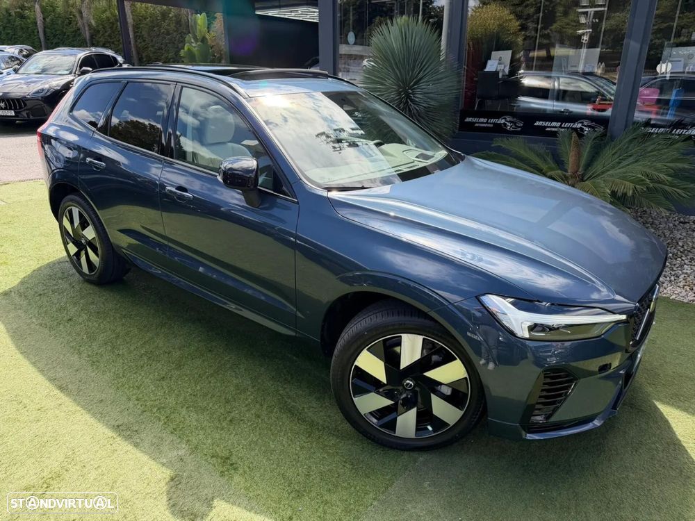Volvo XC 60 2.0 T6 PHEV Ultimate Dark AWD - 13
