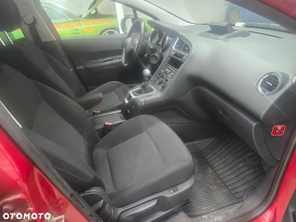 Peugeot 5008 1.6 HDi Premium - 8