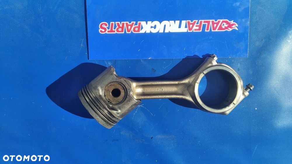 VOLVO FH 4 RENAULT T TŁOK + KORBOWÓD D13K - 2