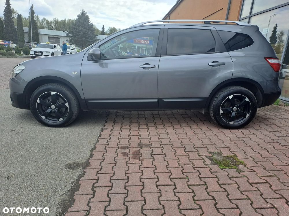 Nissan Qashqai+2 2.0 dCi DPF acenta - 6