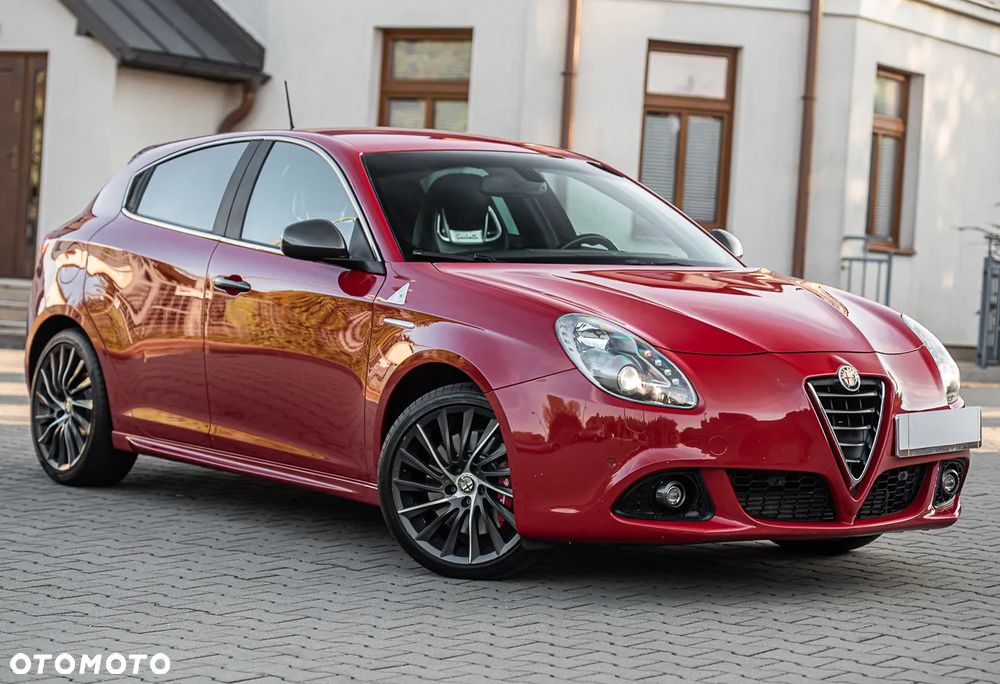 Alfa Romeo Giulietta 1.8 TBi 16V TCT Quadrifoglio Verde - 2