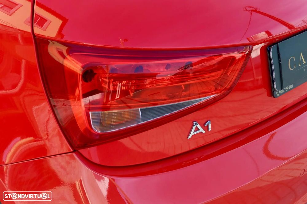 Audi A1 1.2 TFSI Attraction - 12