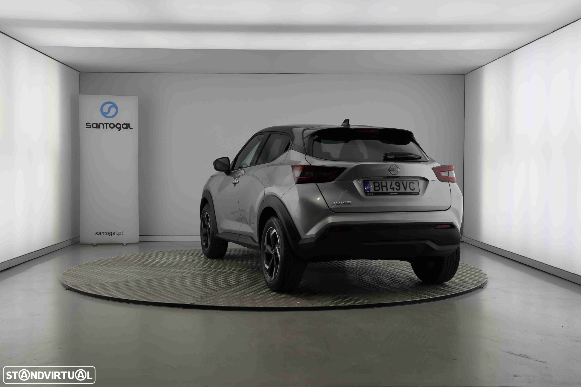 Nissan Juke 1.0 DIG-T N-Connecta NAV.+TwoTone NC - 3