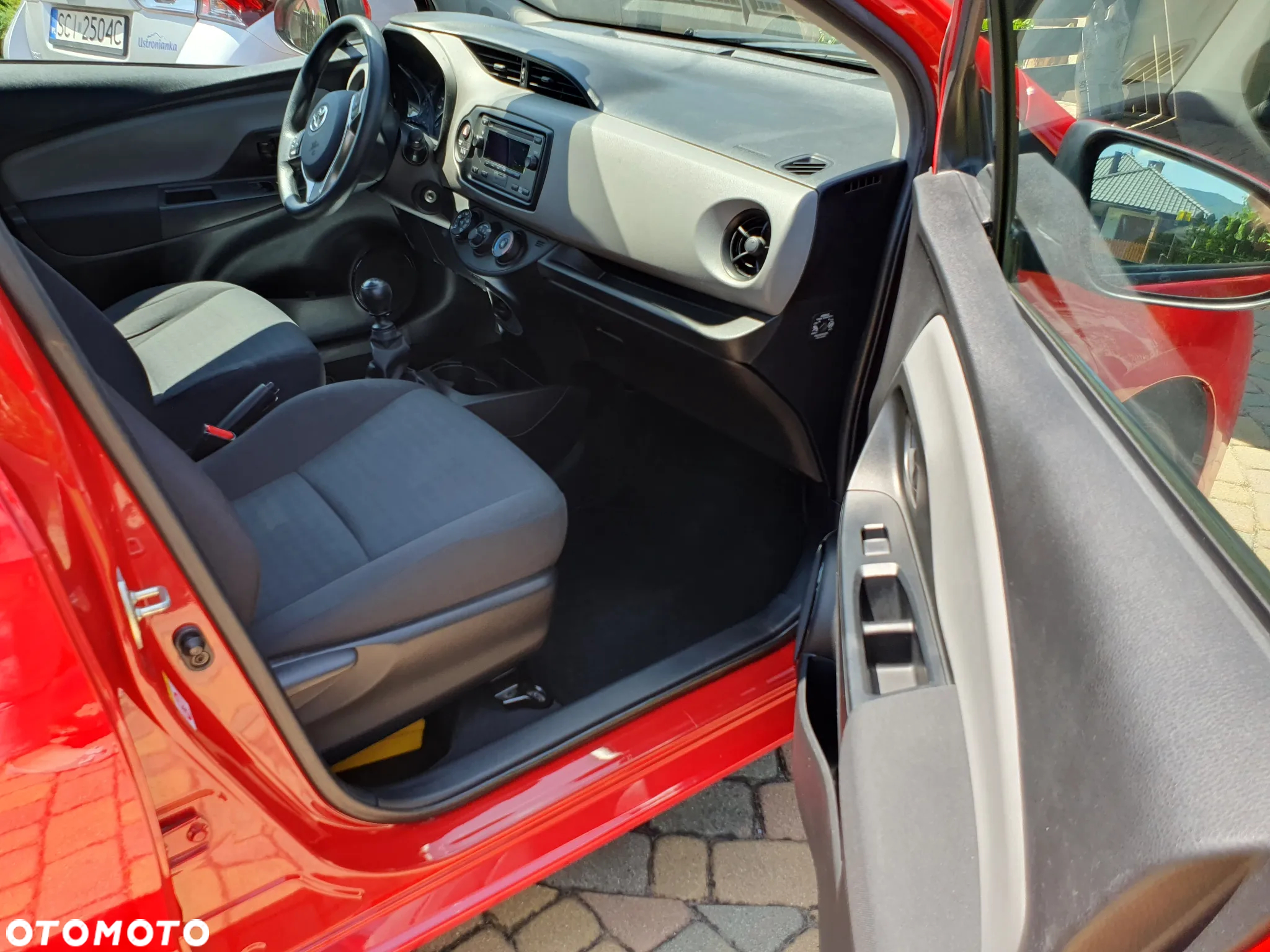 Toyota Yaris 1.5 Active - 9