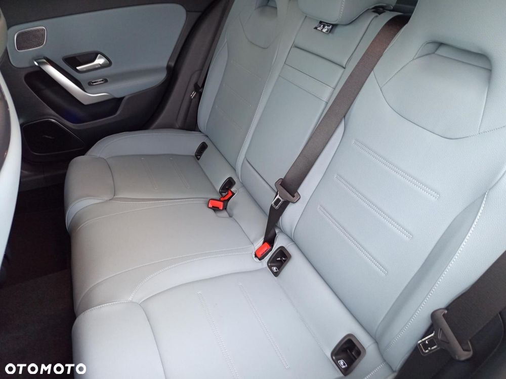 Mercedes-Benz Klasa A - 10