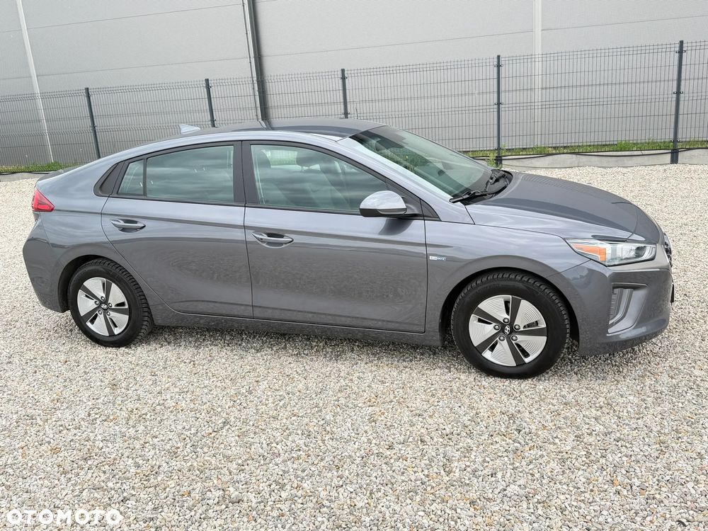 Hyundai IONIQ 1.6 GDI Style - 1