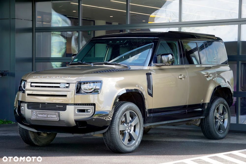 Land Rover Defender 3.0 D300 mHEV X-Dynamic HSE - 4