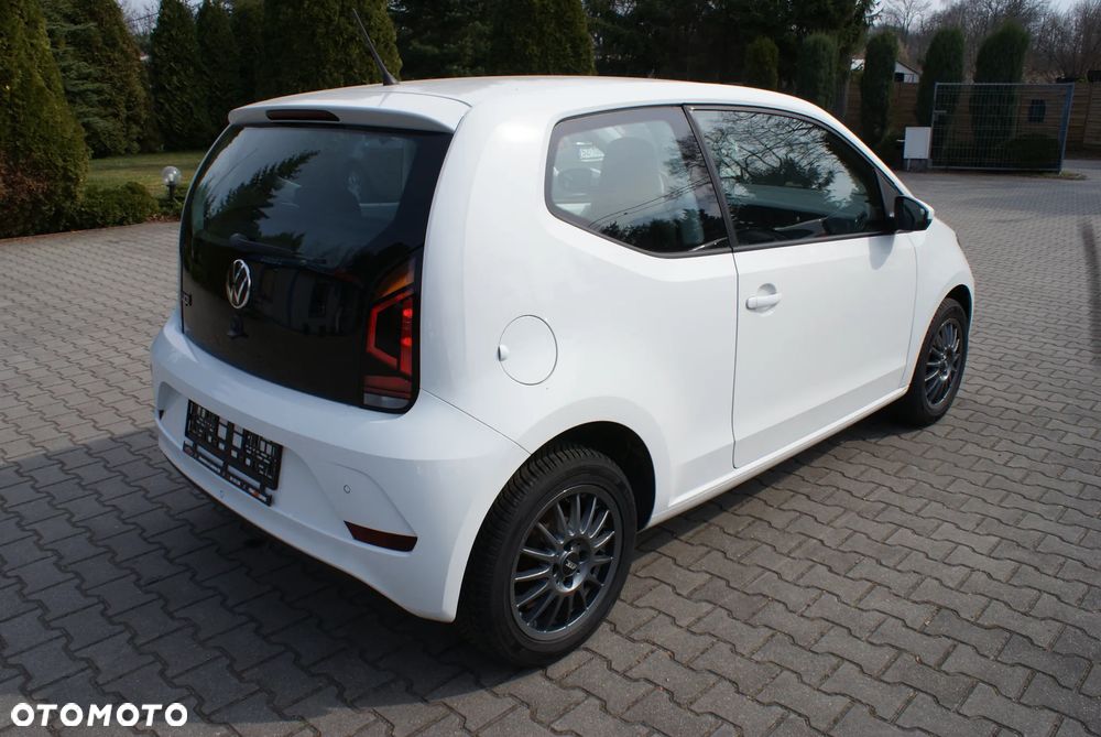 Volkswagen up! - 12