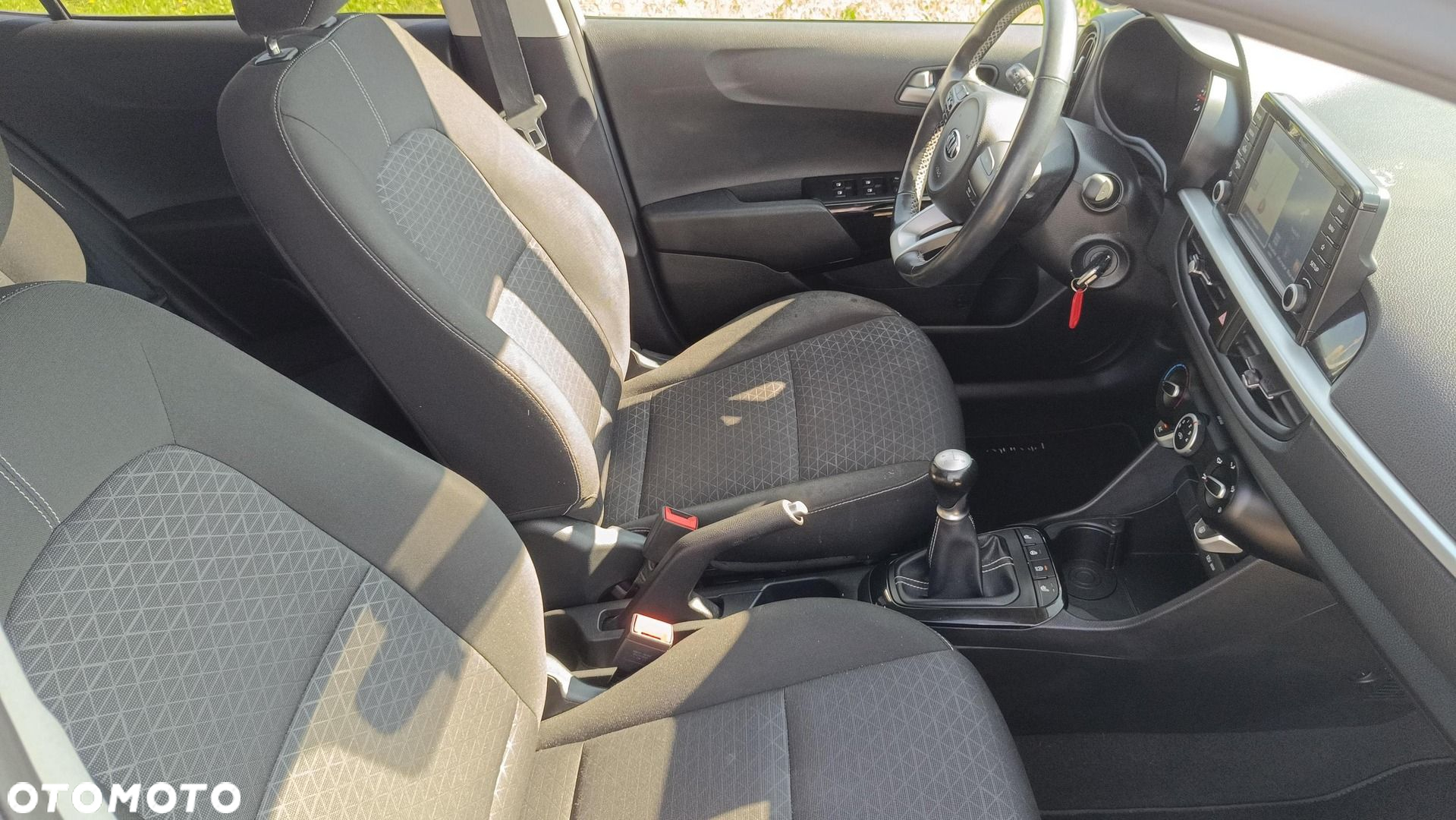 Kia Picanto 1.2 L - 10