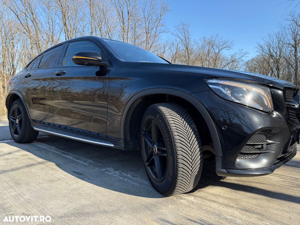 Mercedes-Benz GLC Coupe 250 d 4Matic 9G-TRONIC AMG Line - 37