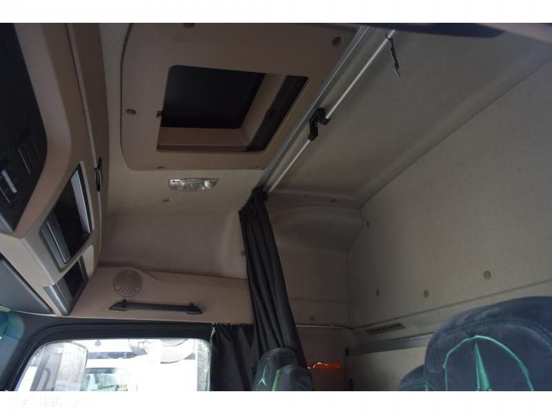 Mercedes-Benz Actros - 24