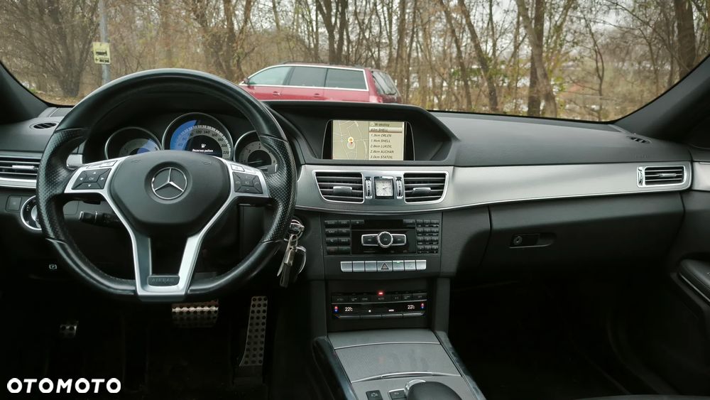 Mercedes-Benz Klasa E 250 BlueTEC 4Matic 7G-TRONIC Elegance - 5
