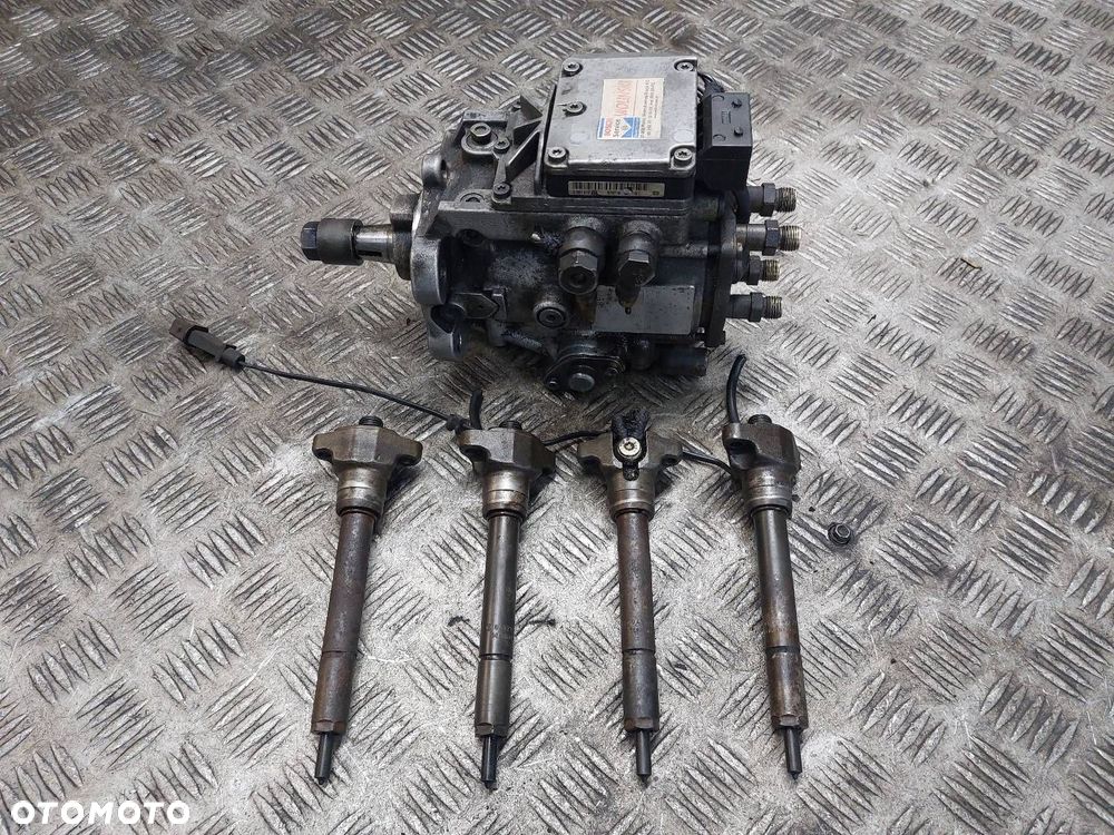 WTRYSKIWACZE + LISTWA KOMPLET BMW E46 320D 2.0 D M47 0432191527 0432191528 - 9