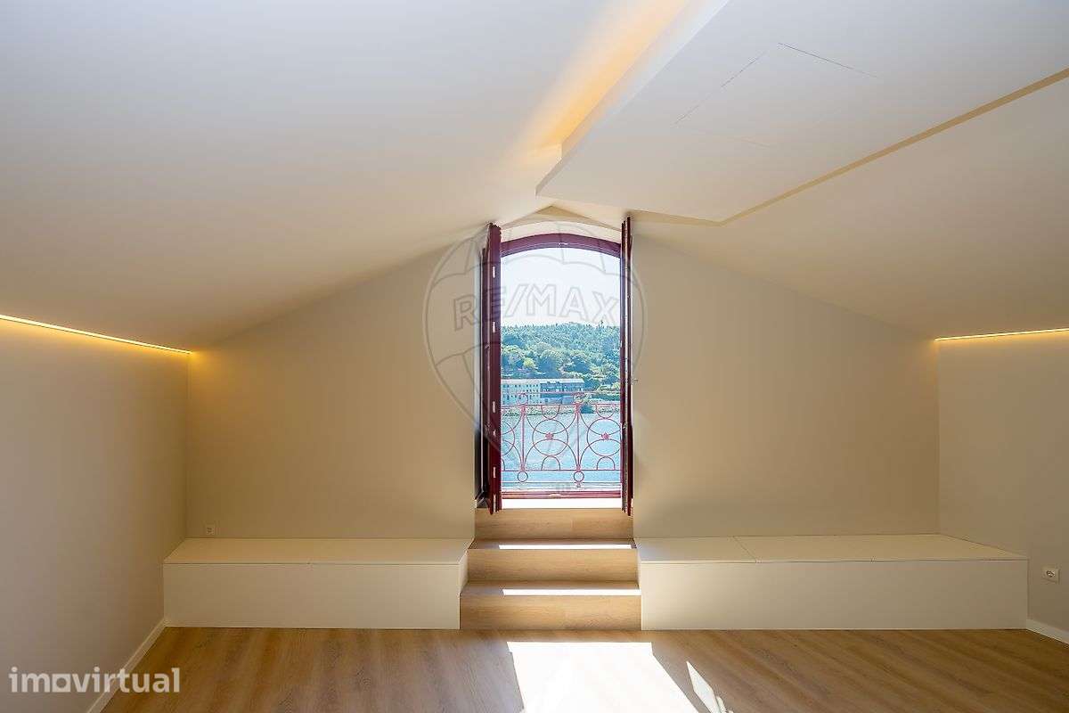 Apartamento T1 para arrendamento - Grande imagem: 2/31