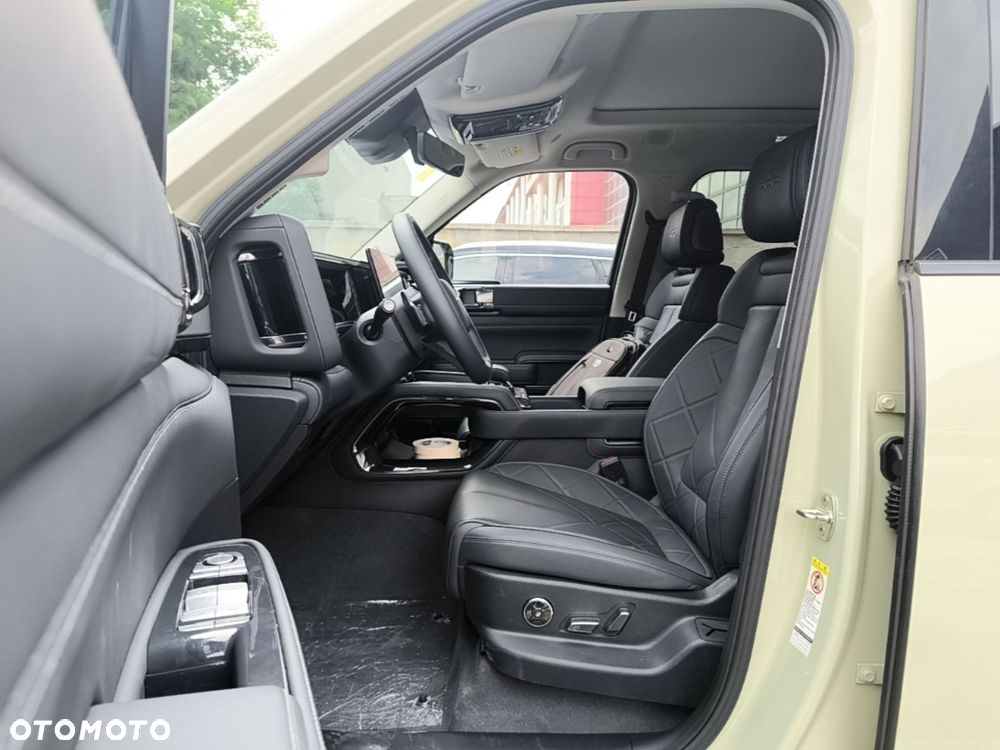 BYD Leopard 5 - 18