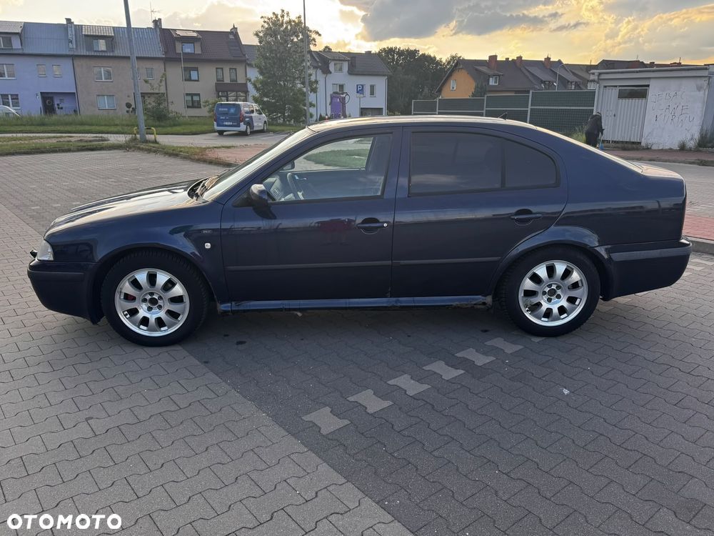 Skoda Octavia 2.0 Ambiente - 6