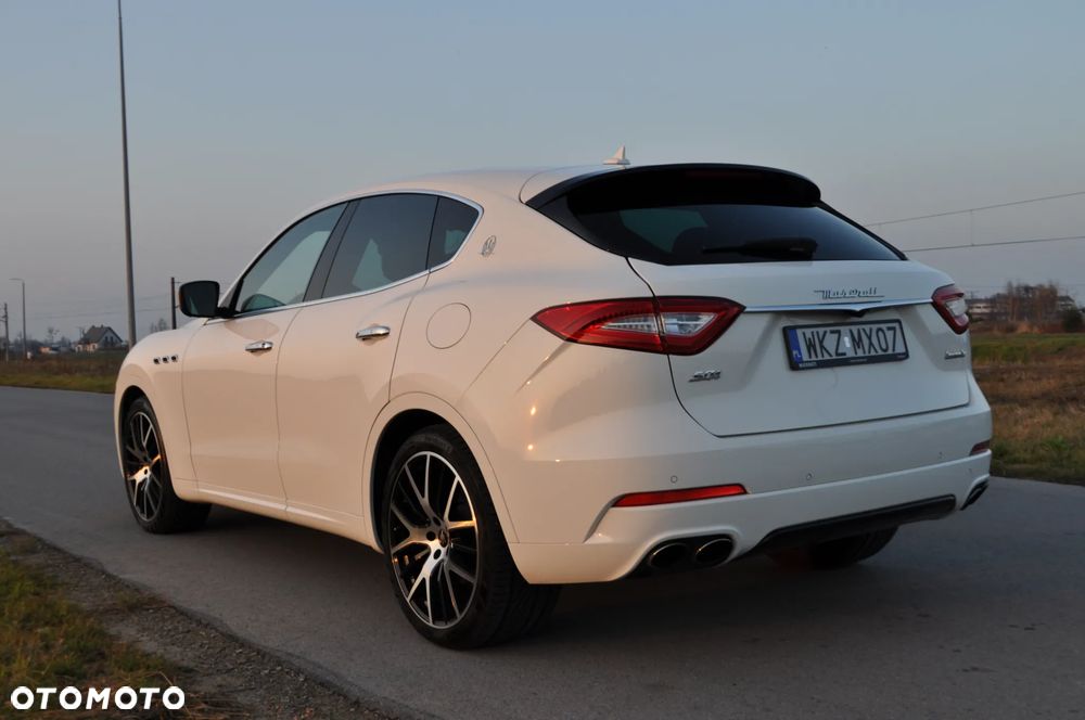 Maserati Levante S Q4 GranLusso - 5