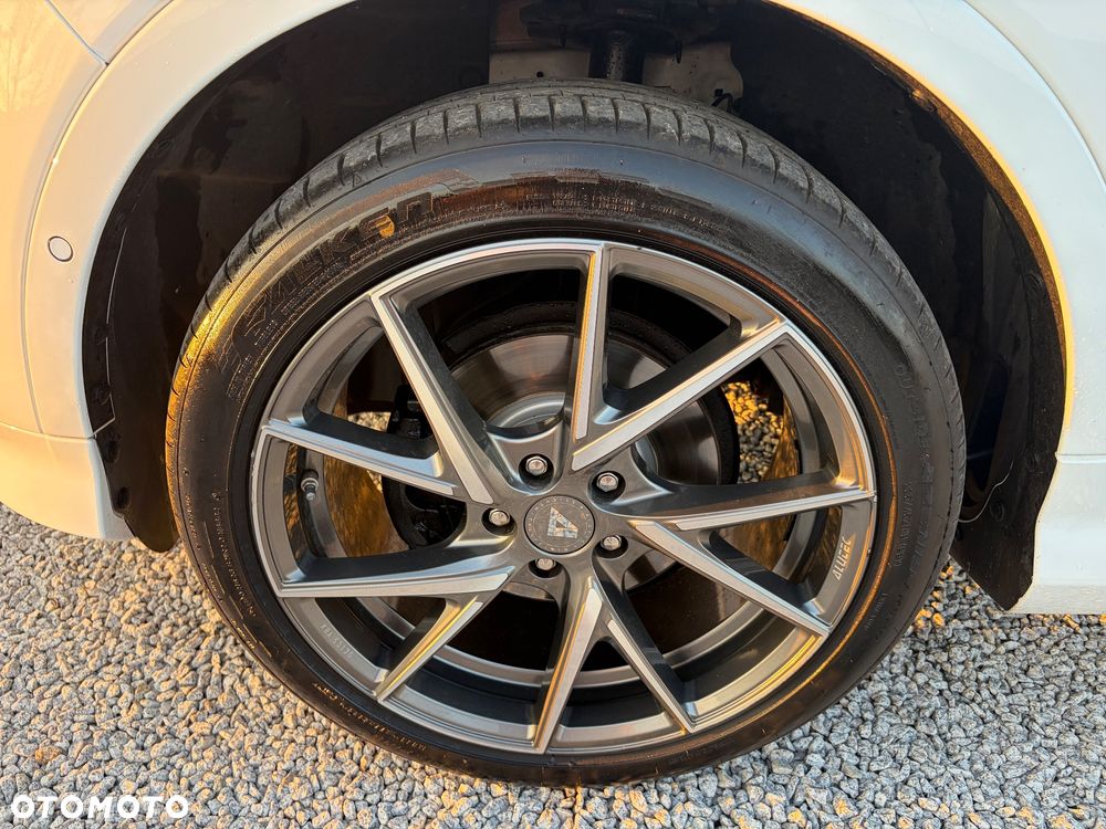 Ford Kuga 1.5 EcoBoost FWD Edition ASS MMT6 - 29
