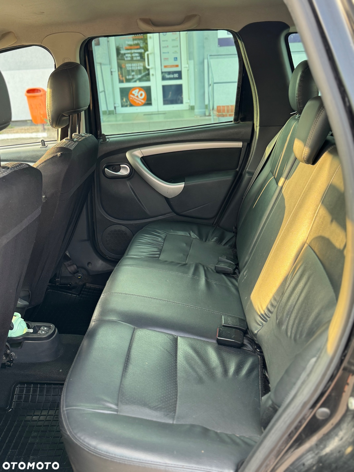 Dacia Duster 1.5 dCi Laureate - 11