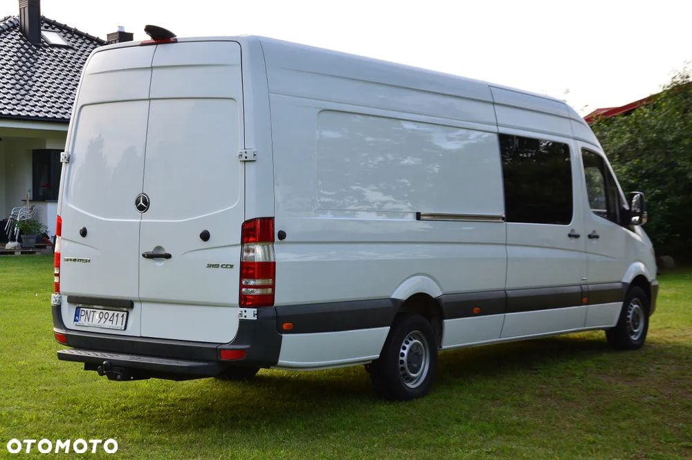 Mercedes-Benz Sprinter 319 CDI Bluetec - 5