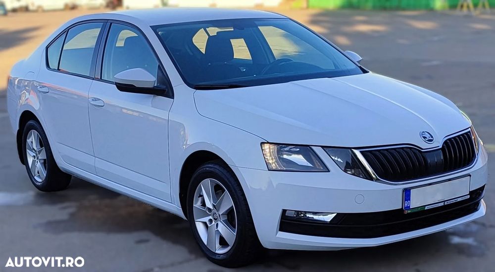 Skoda Octavia - 2