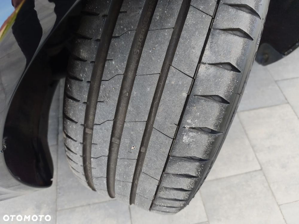 Volkswagen Passat - 19