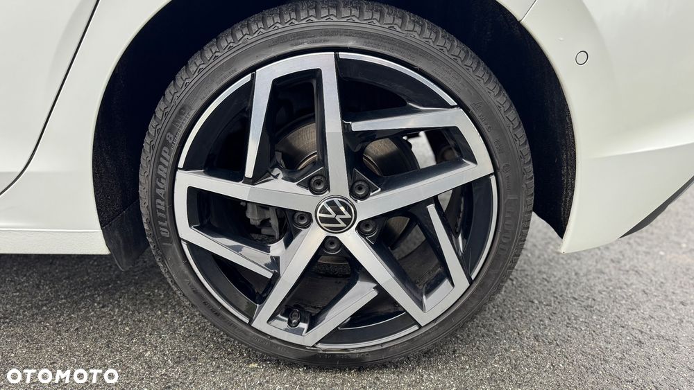 Volkswagen Golf 2.0 TDI SCR DSG Style - 9