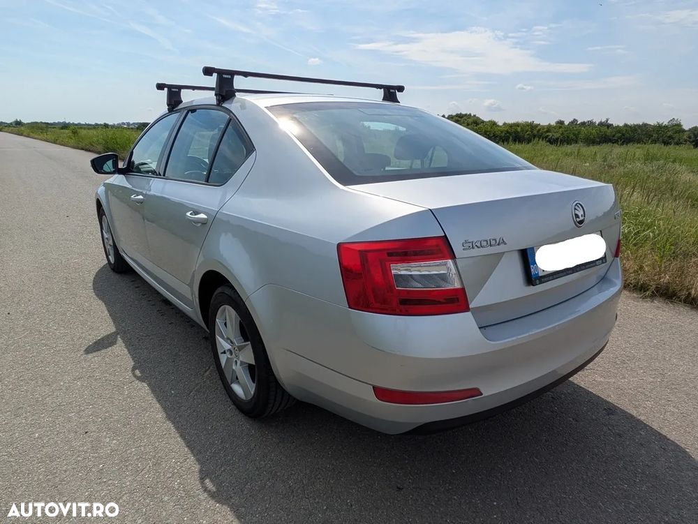 Skoda Octavia 1.6 TDI Ambition - 8