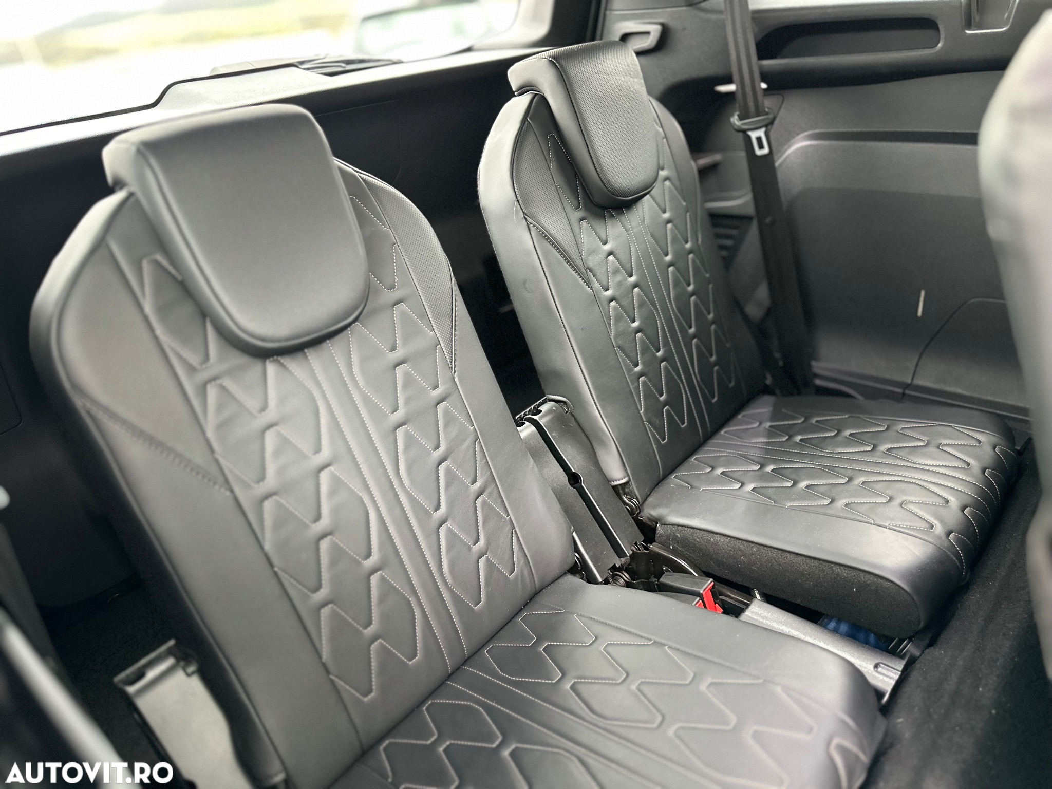 Peugeot 5008 2.0L BlueHDI EAT8 S&S GT - 7