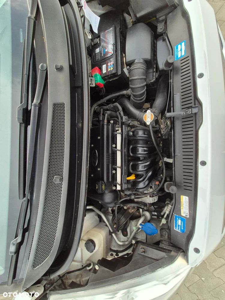 Kia Venga 1.4 L - 22