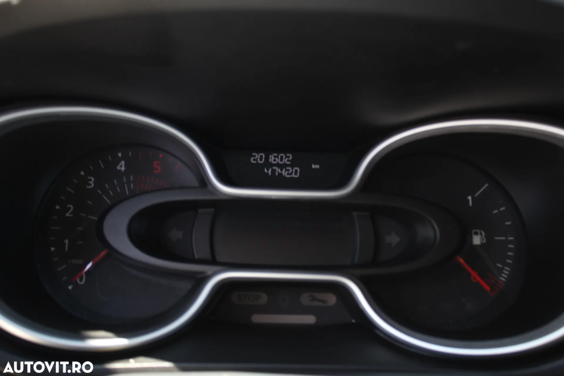 Renault Trafic dCi 95 Combi Authentique - 10