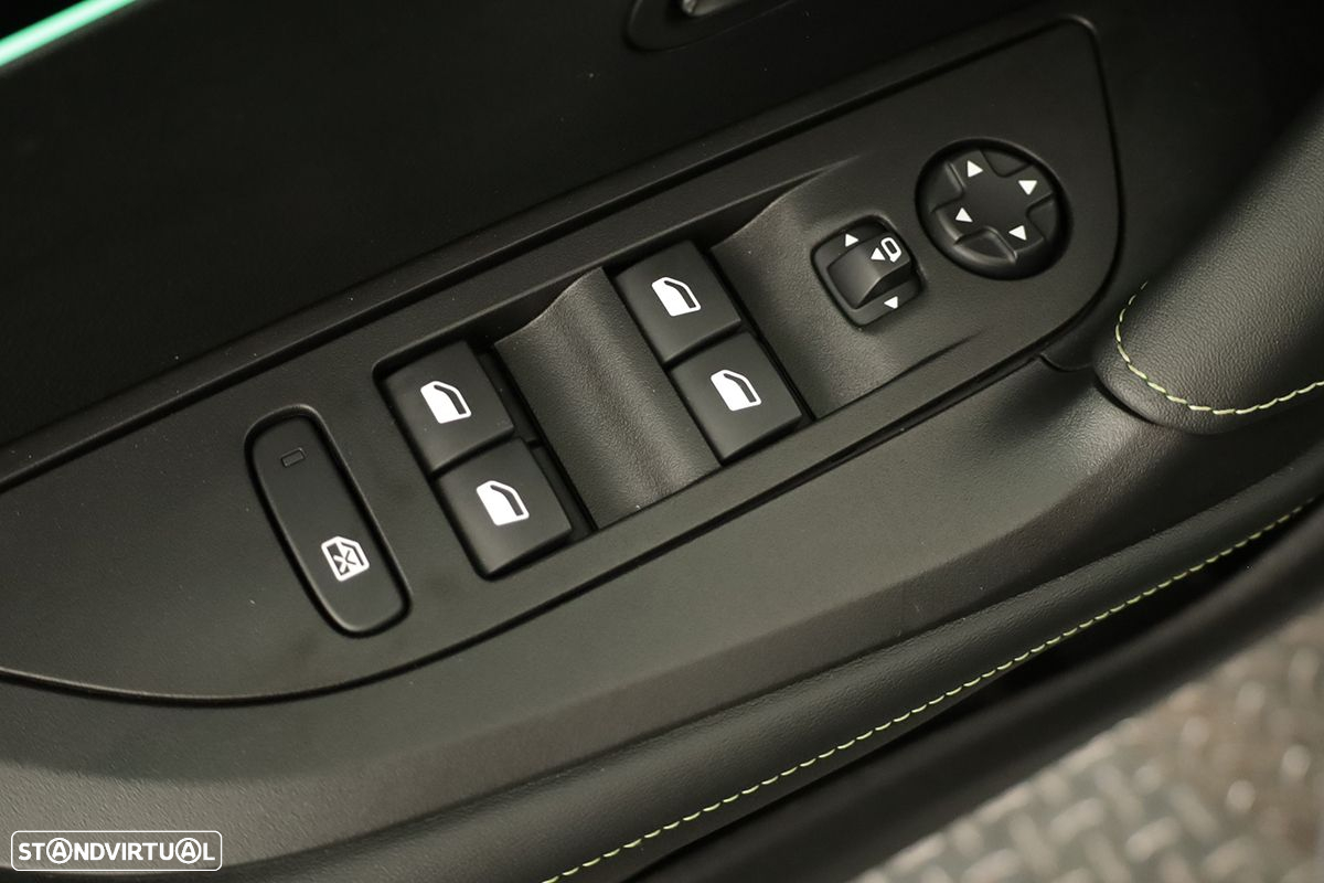 Peugeot e-2008 50 kWh GT - 21