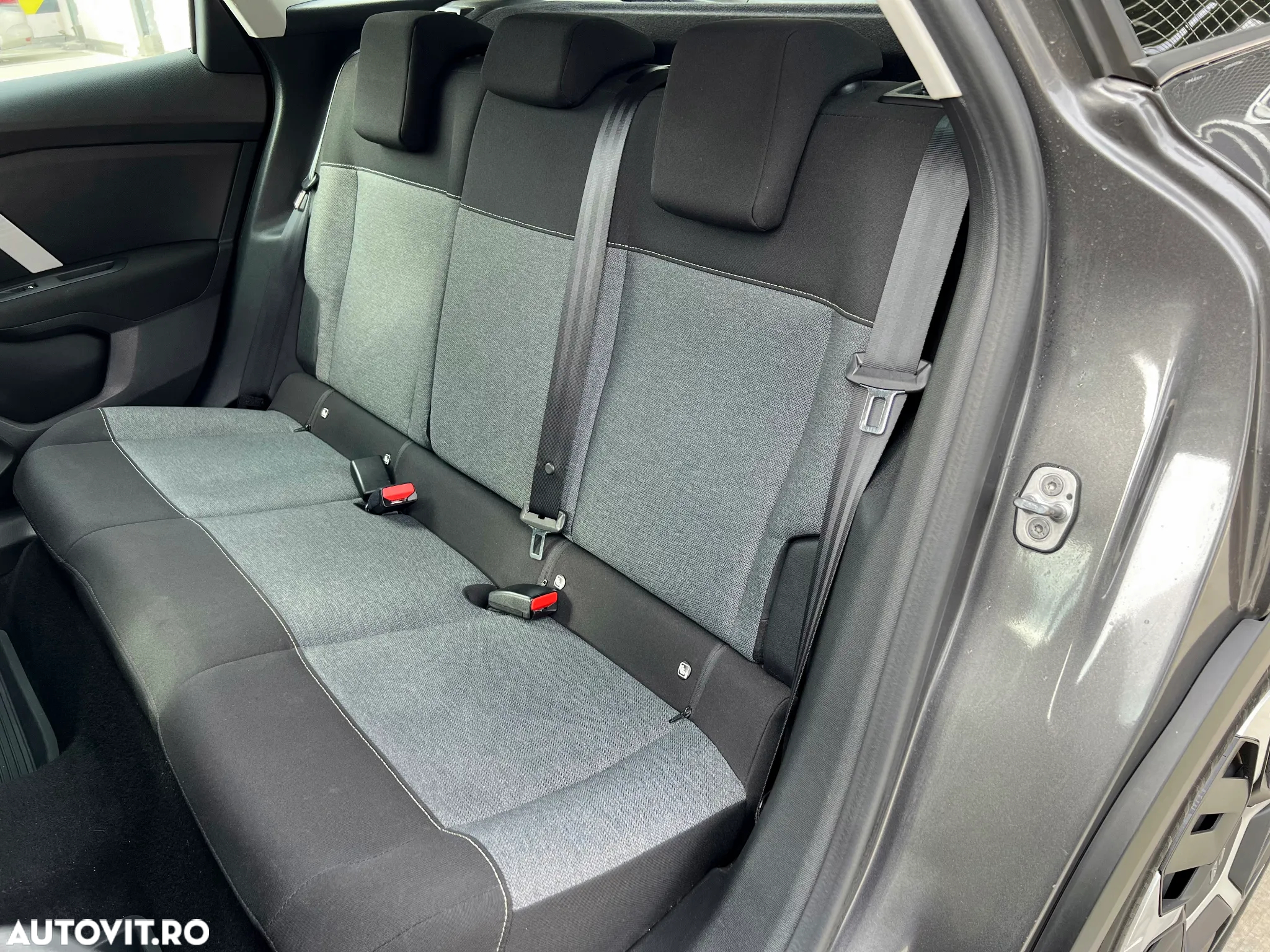 Citroën C4 1.2 PureTech 100 S&S BVM6 Feel - 9
