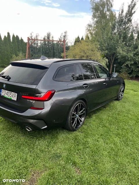 BMW Seria 3 320d xDrive M Sport sport - 2