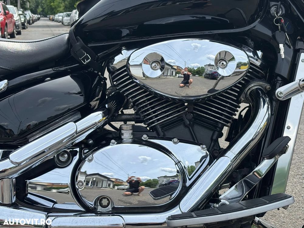 Suzuki VL 800 Volusia - Boulevard C50 - 12