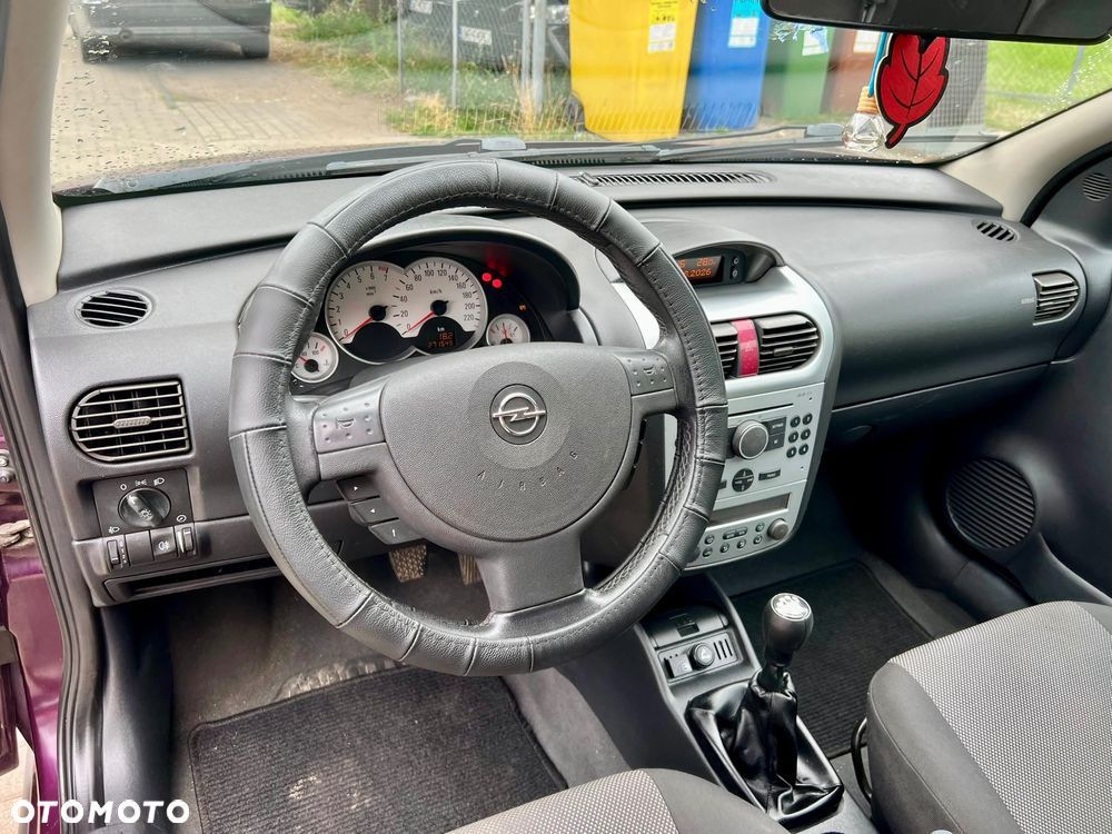 Opel Corsa - 17