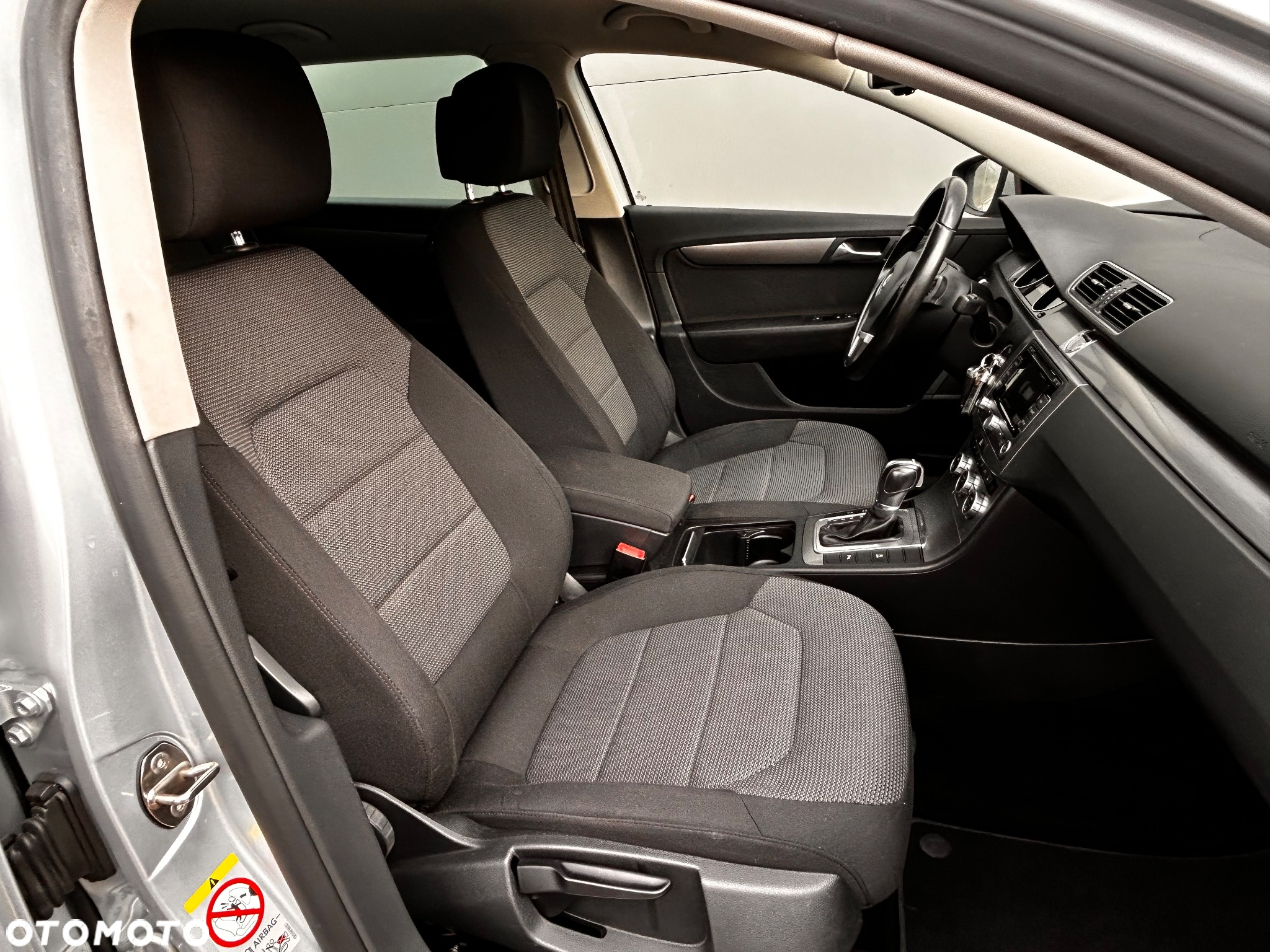 Volkswagen Passat 1.4 TSI BMT Comfortline DSG - 27